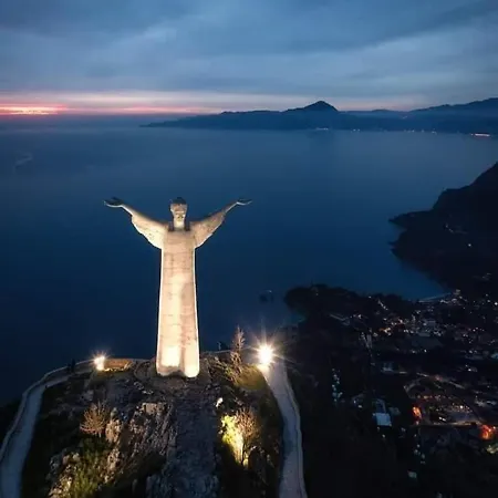 A Mare Villa Villammare